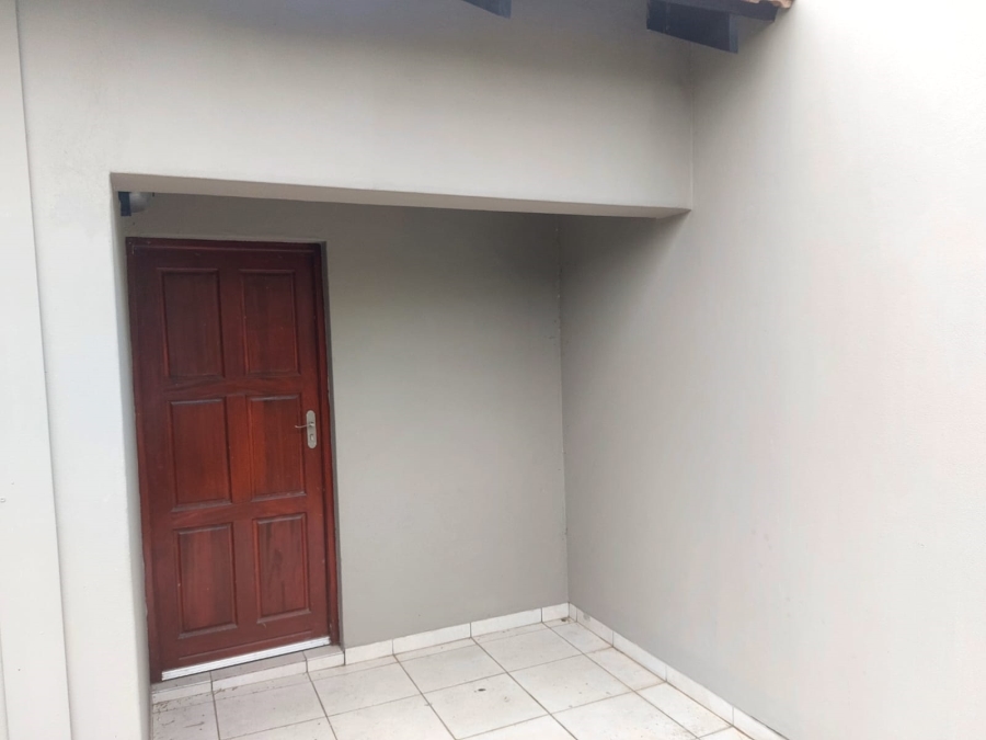 3 Bedroom Property for Sale in Waterkloof Hill Estate North West